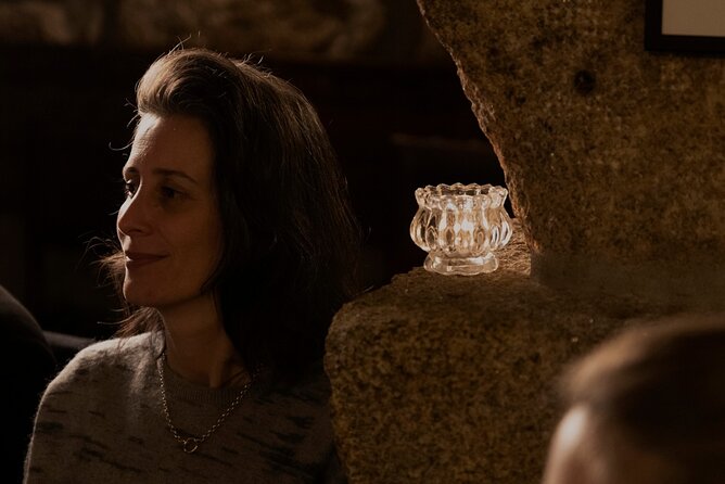 1-hour Intimate Fado Concert in a Typical Venue - How the evening fits into a Porto visit