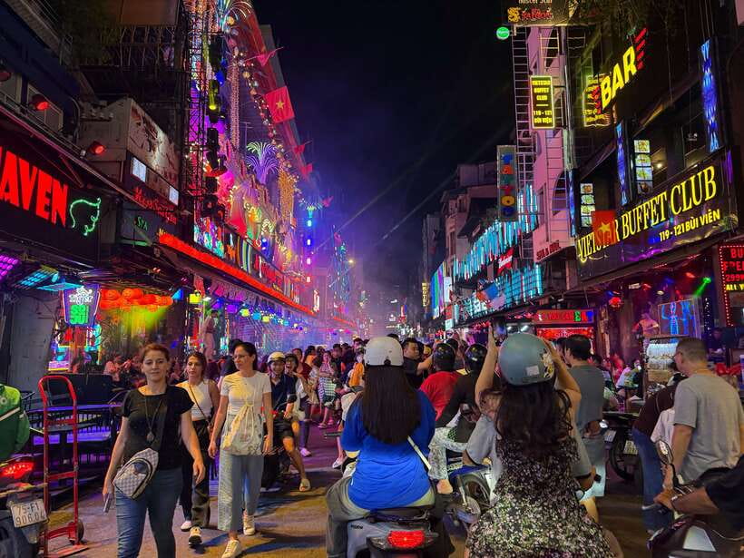 Acoustics Live Music And Saigon Night Life Street Food Tour - Street food with room for dietary changes