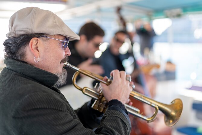 Afterwork on Catamaran with Live Music from Port Olimpic - Solarium space, skyline views, and the social setting