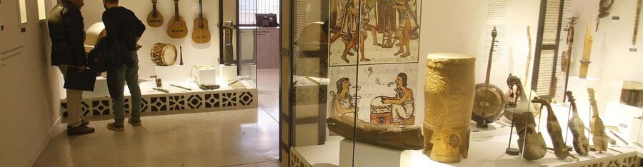 Alicante & Campello: Cueva Canelobre time travel + musical museum - Who will enjoy this experience most?