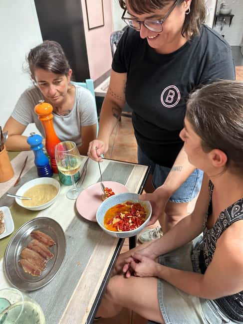 Alicante:Evening Spanish Tapas Cooking Class with Live Music - Is $42 a good value?
