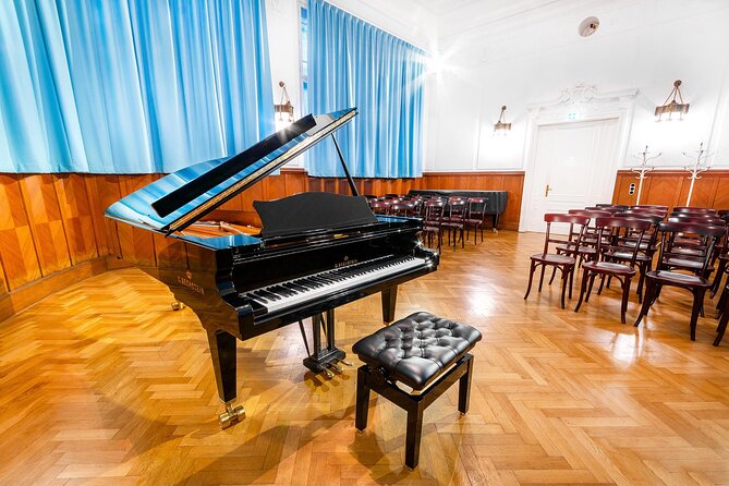 Amadeus Concerts at Ehrbarsaal - Viennas hidden gem - Why the Post-Concert Drink Matters