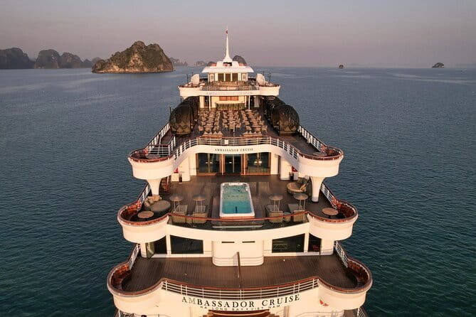 Ambassador Dinner Cruise with Live Music, Firework and Luxe - The 6:30pm Sailing Beside Halong City