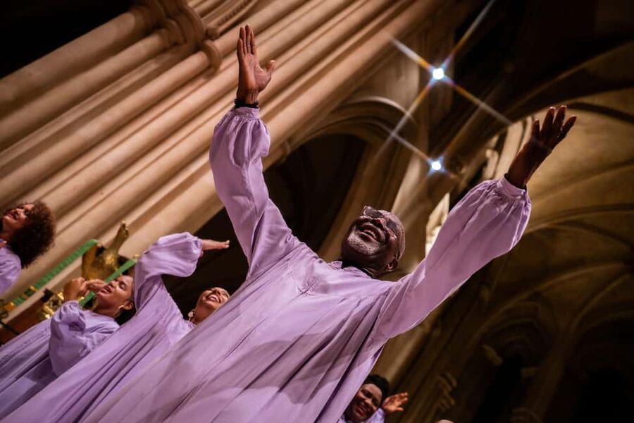 American Cathedral - Paris: Gospel Dream - The first songs: voices before instruments
