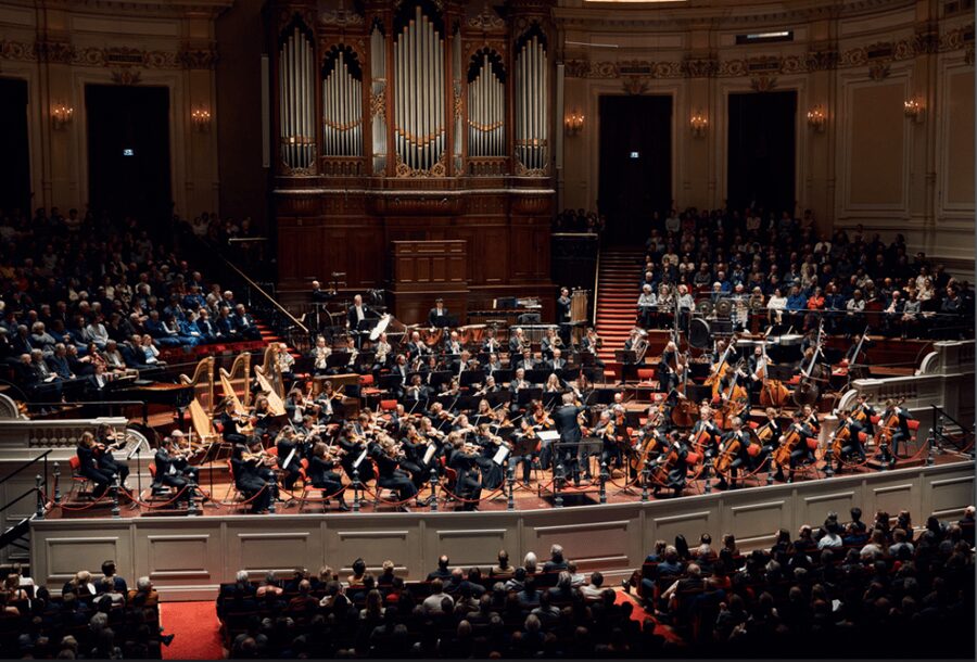 Amsterdam: Royal Concertgebouw Orchestra Concert Ticket - The pre-concert drink sets the pace