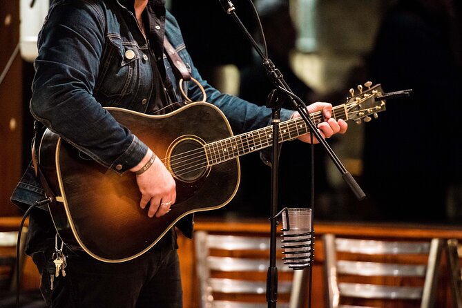 Austin Live Music Crawl - Why this crawl works better than guessing at Austin nightlife