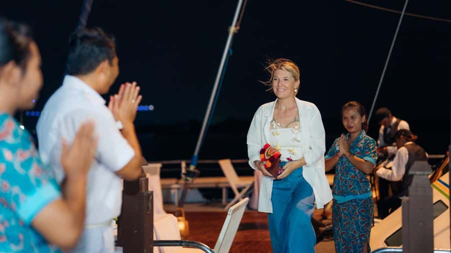 Bali/Benoa: 5-Course Romantic Evening Cruise With Live Music - Who will enjoy this cruise most