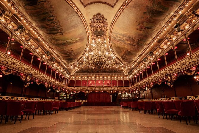 Ballroom Dancing with Live Orchestra Ticket in Carrer del Tigre - Why La Paloma makes the evening special