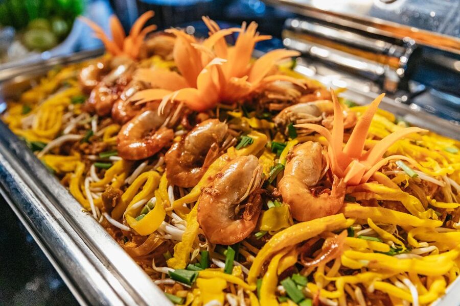 Bangkok: Alangka Luxury Buffet Dinner Cruise With Live Music - Is $31 good value?