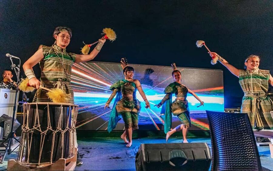 Bangkok: Alangka Luxury Cruise with Buffet and Live Music - Starting at ICONSIAM and Pier 4
