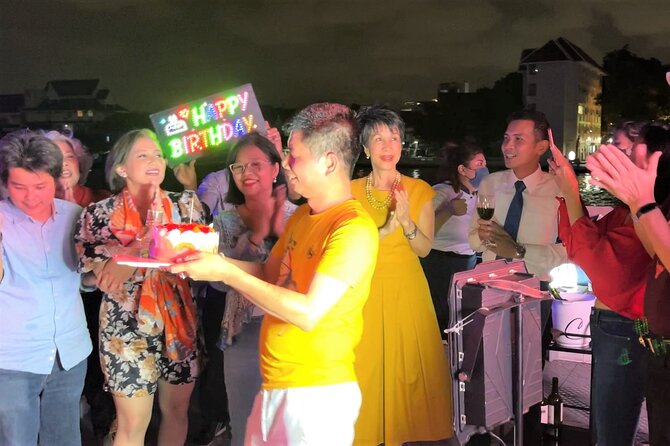 Bangkok Dinner Cruise with Intl Buffet, Live Music & Hotel Pickup - What you see from the Chao Phraya