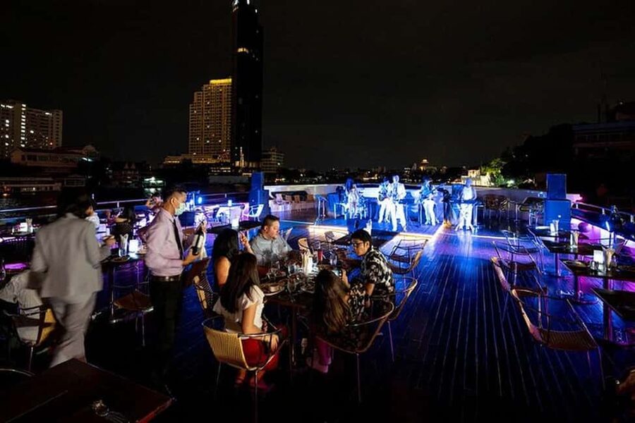 Bangkok: Evening Dinner Cruise with Live Music Chao Phraya - Boarding at River City, Asiatique, or Icon Siam