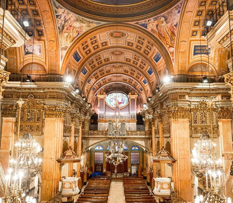 Barcelona: Classical Music Concert of Vivaldi, Mozart & More - Entering the Basilica of Our Lady of Mercy