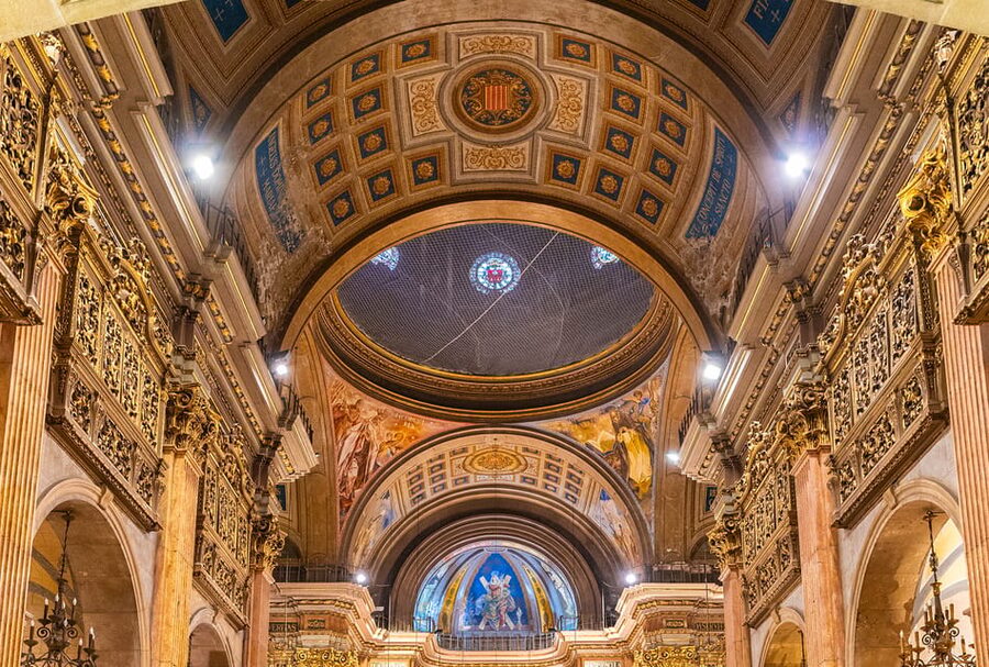 Barcelona: Classical Music Concert of Vivaldi, Mozart & More - Should you book the Basilica concert?