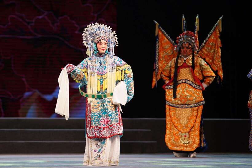 Beijing: Must-See Peking Opera at Liyuan Theatre Ticket - Inside Liyuan Theatre After Its Long Pause