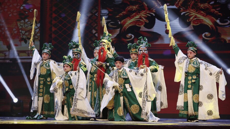 Beijing: Must-See Peking Opera at Liyuan Theatre Ticket - What Is Included and What You Need to Arrange