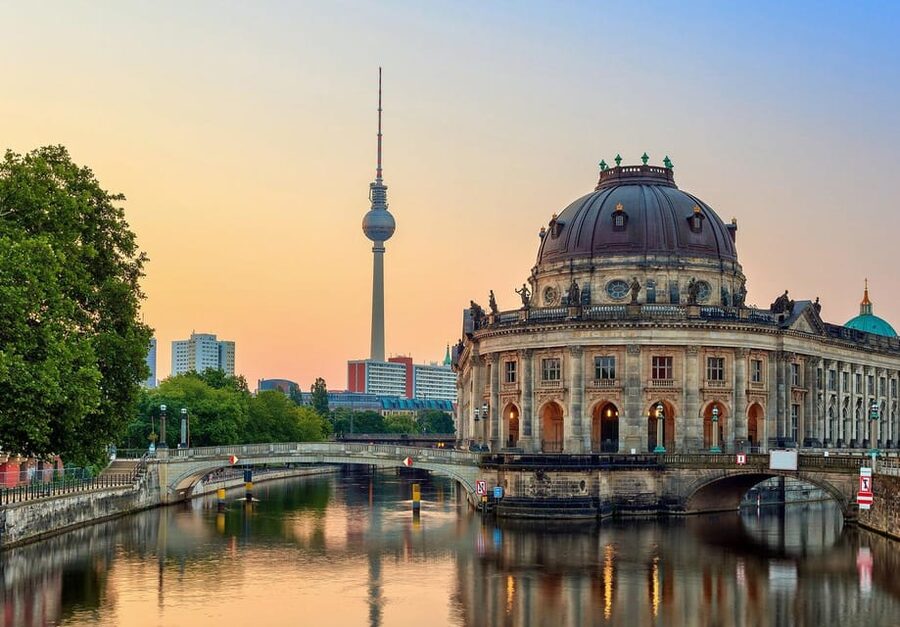 Berlin: Classical concerts at the Bode Museum Berlin - Why the Gobelin Hall changes the concert