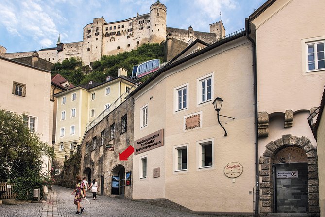 Best of Mozart Concert and Dinner or VIP Dinner at Fortress Hohensalzburg - Seating, sound, and comfort