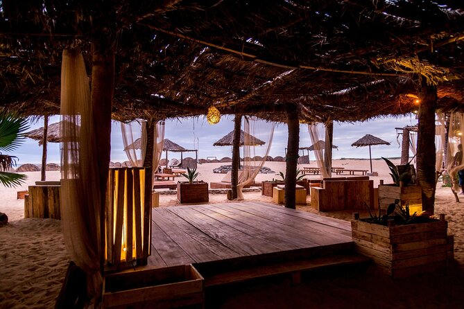 Boa Vista Sunset Dinner with Live Music - Buffet dinner with fish, grilled meat, and vegetables