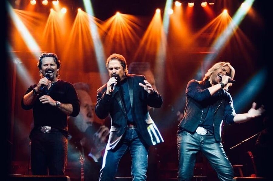Branson: The Texas Tenors Concert Admission Ticket - Voices, harmonies, and stage presence