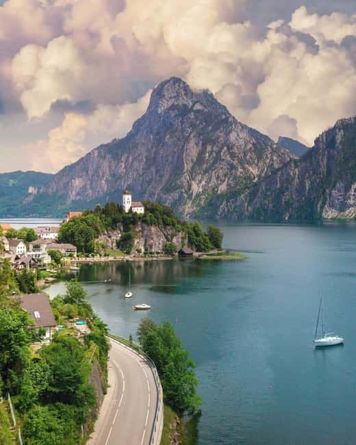 Bratislava/Vienna: Hallstatt, Salzburg, & Alpine Music Tour - Sound of Music locations along the way