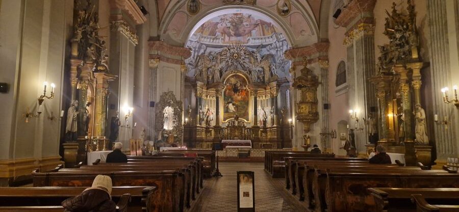 Budapest: Classical Music Concert in St. Michael's Church - Why this concert works so well in Budapest