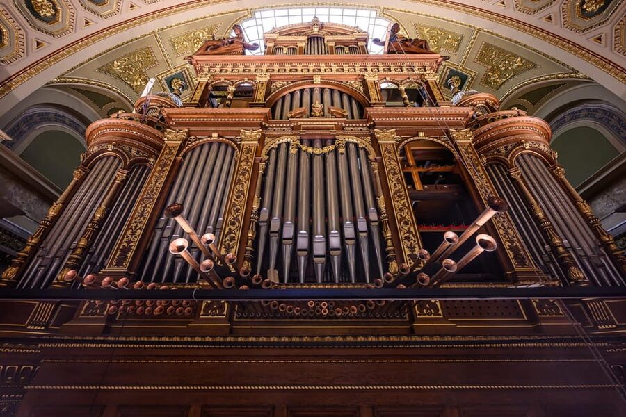 Budapest: St.Stephen's Basilica Grand Organ Concert Tickets - The treasury and the Holy Dexter