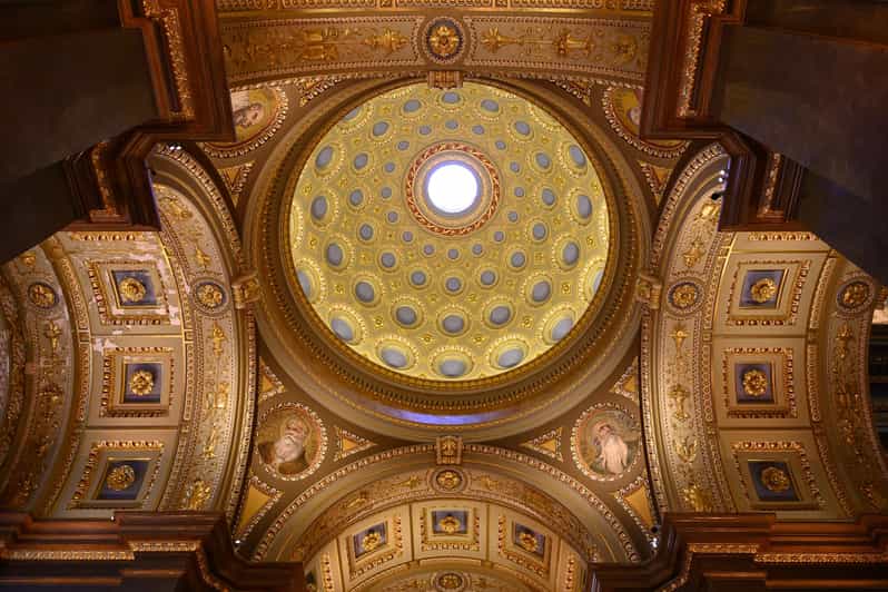 Budapest: St.Stephen's Basilica Grand Organ Concert Tickets - A 20-minute concert with two possible programs