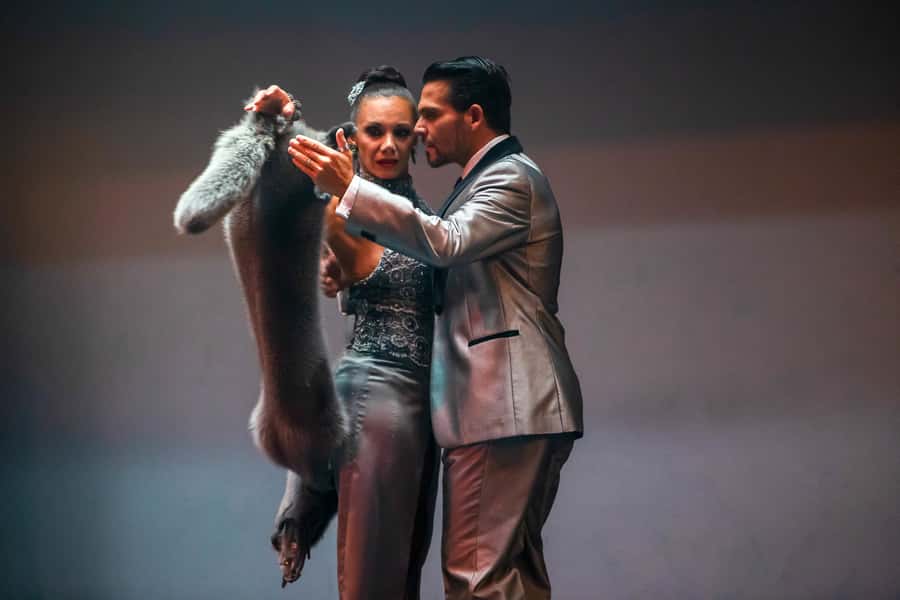Buenos Aires: Café de Los Angelitos Tango Show & Dinner - The tango production: polished, large, and varied