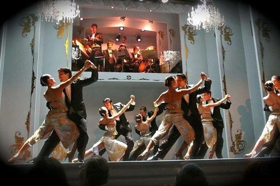 Buenos Aires: Cafe Los Angelitos Tango Show, Optional Dinner - Entering Café Los Angelitos in Monserrat