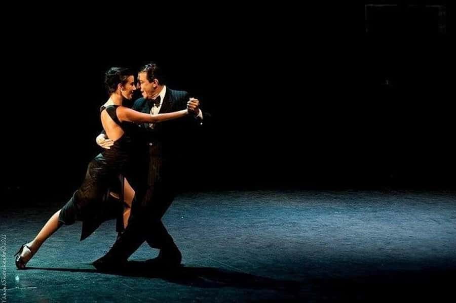 Buenos Aires: Cafe Los Angelitos Tango Show, Optional Dinner - Who will enjoy this tango night most?