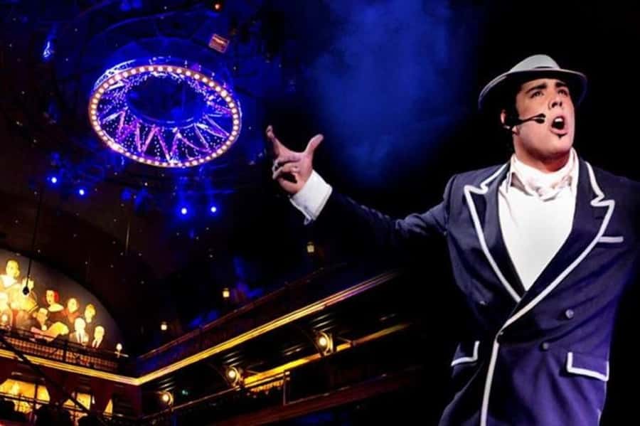 Buenos Aires: Señor Tango Show with Optional Dinner - What the evening feels like for different kinds of audiences