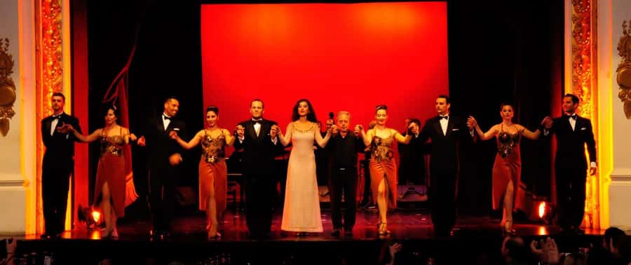 Buenos Aires Tango Show and Dinner at Piazzolla Tango - Timing, seating, and the service pace