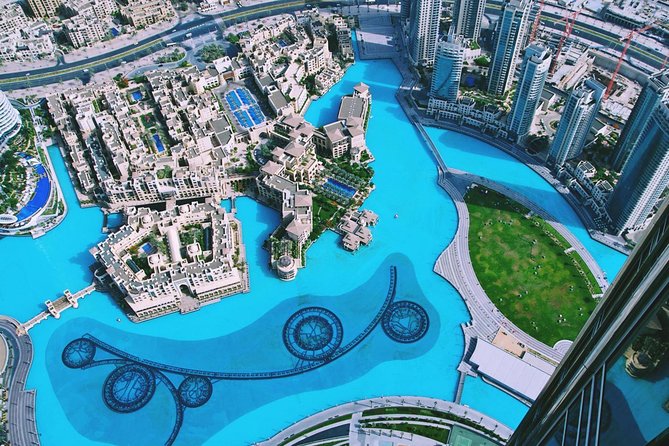 Burj Khalifa and Musical Fountains - Ending with the Dubai Fountain