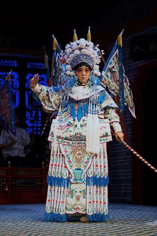 Chengdu Sichuan Opera Show Ticket - Shu Feng Ya Yun - Arriving for the 8:00 p.m. performance