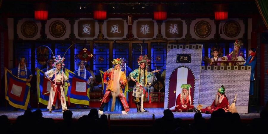 Chengdu: Sichuan Opera Shu Feng Yan Yun Evening Show Ticket - Who should book this Chengdu opera evening