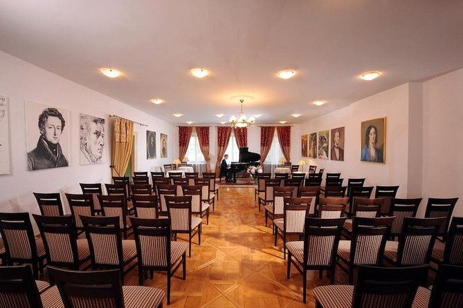 Chopin Piano Concert at Chopin Gallery with a Glass of Wine - Why Chopin works so well in Krakow