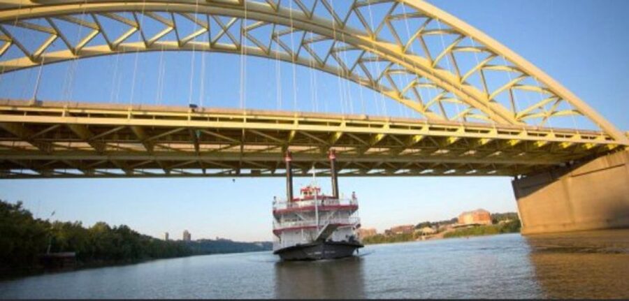 Cincinnati: Dixieland Jazz Brunch Cruise - Getting to Newport Landing