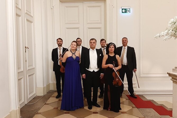 Concert at the Palais Schönborn-Batthyány by the Vienna Baroque Orchestra - Entering the Palais Schönborn-Batthyány