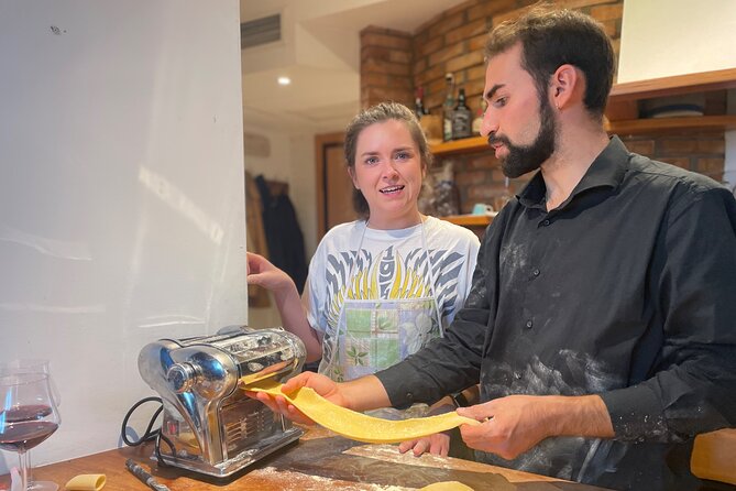 Cooking Class with Chef Francesco and Live Music in Venice - What happens during the three-hour class