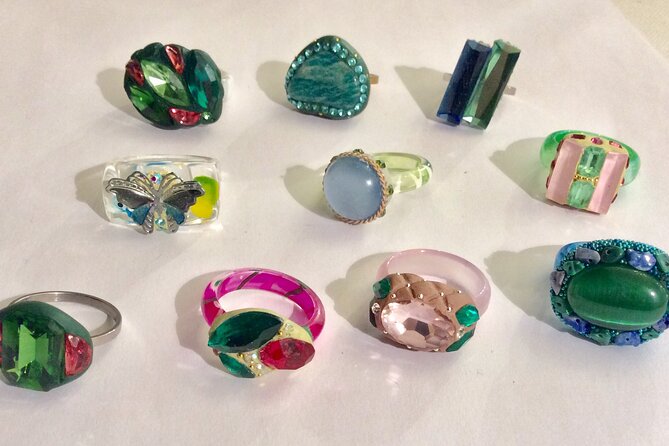 Create unique jewelry from top Parisian designer Bijoux Blues - A two-hour lesson with your own finished piece