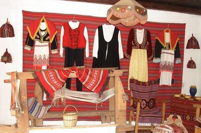 Cretan Night - Live Music and Dance - Booking, cancellation, and practical details