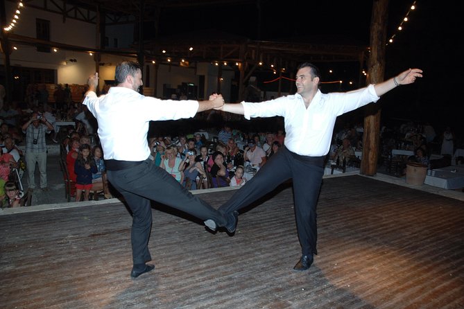 Cretan Night - Live Music and Dance - The best way to approach the evening