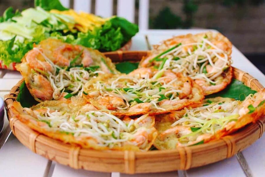 Da Nang: Michelin Food Tour with Live Music - Mỳ Quảng, Da Nang’s signature bowl