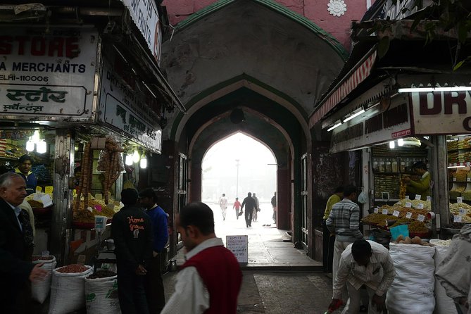 Delhi's Arts, Dance, Music, History, Food and Heritage Tour - Khari Baoli and the Spice Market