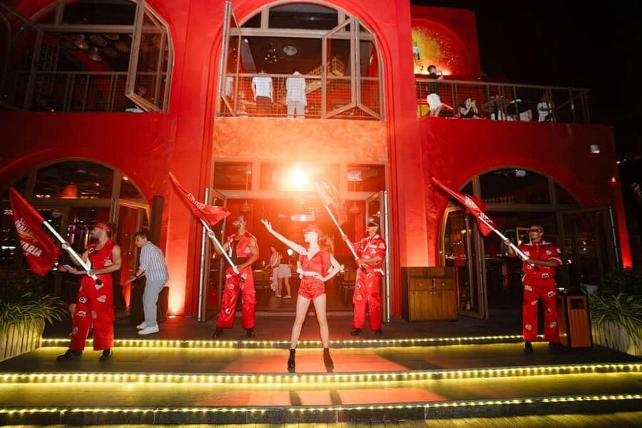 Dinner with Symphony Show And Firework Of Kiss Of The Sea - Symphony of the Sea from 7:45 to 8:15 p.m.
