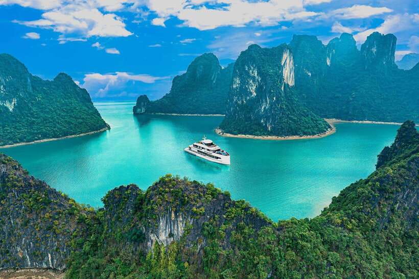 Discover Halong Symphony The Most Stunning Cruise In The Bay - What the $124 price really buys you