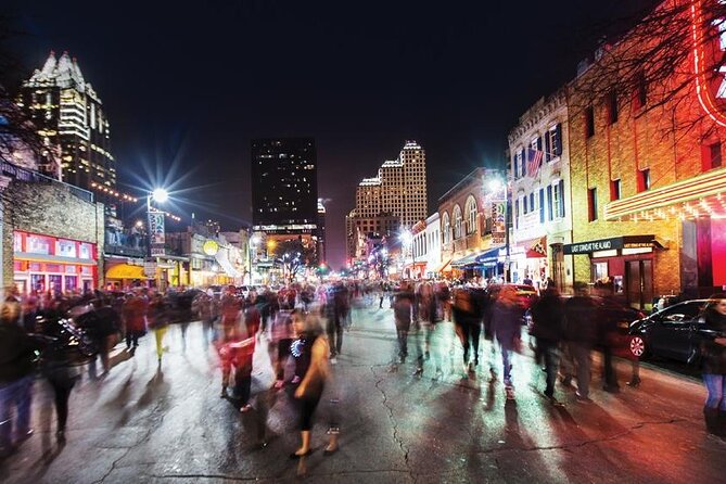 Downtown Austin Live Music Pub Crawl - Blind Pig Pub is a lively final stop