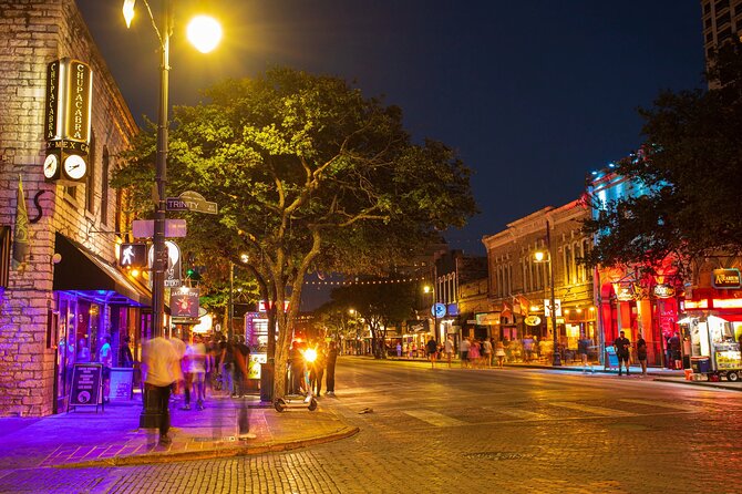 Downtown Austin Live Music Pub Crawl - A route made for walking, not complicated transport