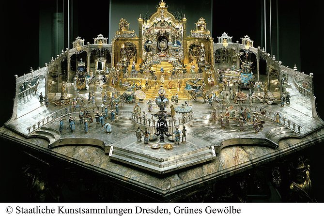 Dresden: New Green Vault and Semper Opera Tour - Key points at a glance